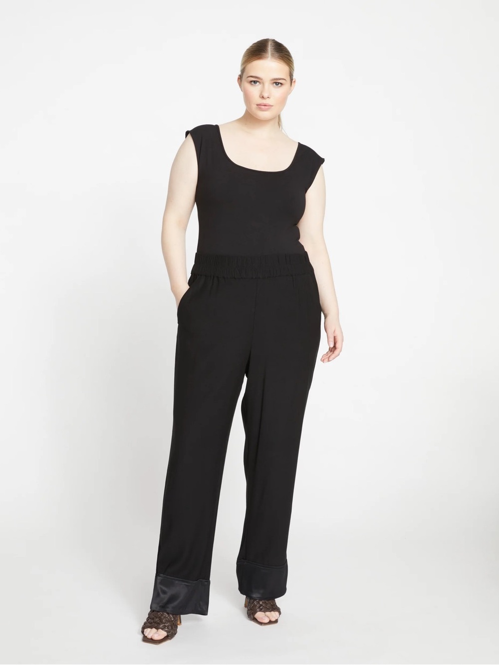Universal Standard Soirée Double Luxe Pull-On Pants